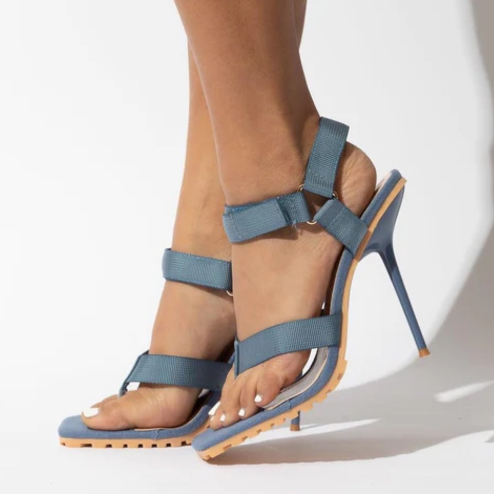 🌸 Mata Thong Stiletto Strap Sandals — NWT | 3 Colors Available! - Picture 5 of 11